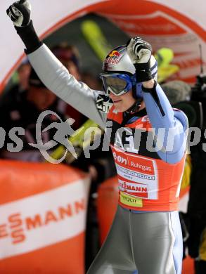 Schi Nordisch. Weltcup Schispringen. Sieger Thomas Morgenstern (AUT). Villach am 14.12.2007
Foto: Kuess
---
pressefotos, pressefotografie, kuess, qs, qspictures, sport, bild, bilder, bilddatenbank