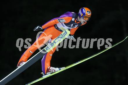 Schi Nordisch. Weltcup Schispringen. Stefan Thurnbichler (AUT). Villach am 14.12.2007
Foto: Kuess
---
pressefotos, pressefotografie, kuess, qs, qspictures, sport, bild, bilder, bilddatenbank