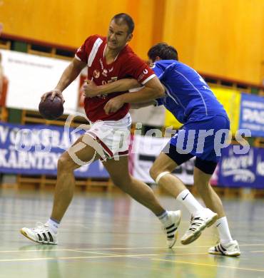 Handball Bundesliga. SC Ferlach gegen HCK 59.  Dean Pomorisac (Ferlach), Ivica Zubac (HCK). Ferlach, am 15.12.2007.
Foto: Kuess
---
pressefotos, pressefotografie, kuess, qs, qspictures, sport, bild, bilder, bilddatenbank