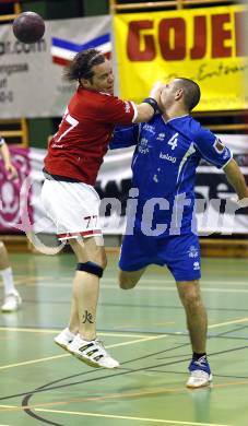 Handball Bundesliga. SC Ferlach gegen HCK 59.  Harin Sebalj (Ferlach), Florian Pontasch (HCK). Ferlach, am 15.12.2007.
Foto: Kuess
---
pressefotos, pressefotografie, kuess, qs, qspictures, sport, bild, bilder, bilddatenbank