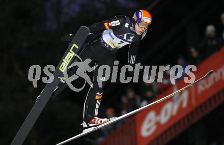 Schi Nordisch. Weltcup Schispringen. Jurij Tepes (SLO). Villach am 14.12.2007
Foto: Kuess
---
pressefotos, pressefotografie, kuess, qs, qspictures, sport, bild, bilder, bilddatenbank