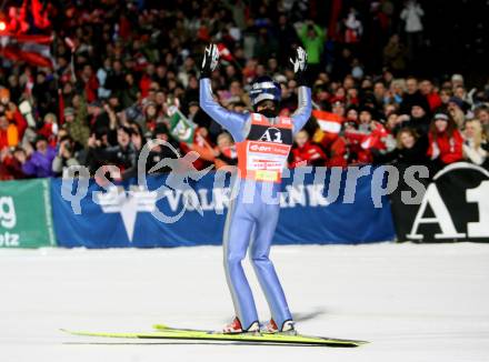 Schi Nordisch. Weltcup Schispringen. Jubel Thomas Morgenstern (AUT). Villach am 14.12.2007
Foto: Kuess
---
pressefotos, pressefotografie, kuess, qs, qspictures, sport, bild, bilder, bilddatenbank