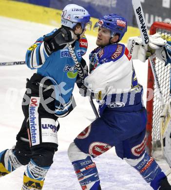 EBEL. Eishockey Bundesliga. VSV gegen Black Wings Linz. Gerd Acker (VSV), Jean Francois David (Linz). Villach, am 26.12.2007.
Foto: Kuess
---
pressefotos, pressefotografie, kuess, qs, qspictures, sport, bild, bilder, bilddatenbank