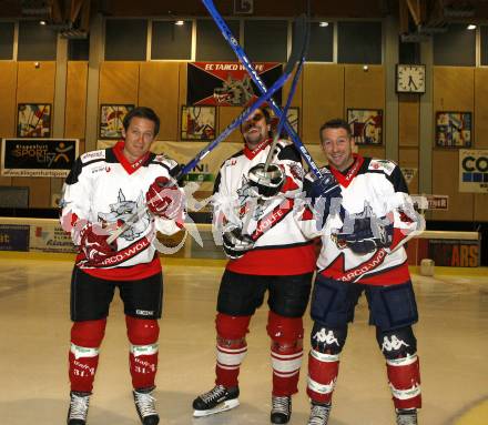 Eishockey Oberliga. Patrick Pilloni, Bruno Tarmann, Peter Kasper (Tarco Woelfe). Klagenfurt, am 28.12.2007.
Foto: Kuess
---
pressefotos, pressefotografie, kuess, qs, qspictures, sport, bild, bilder, bilddatenbank