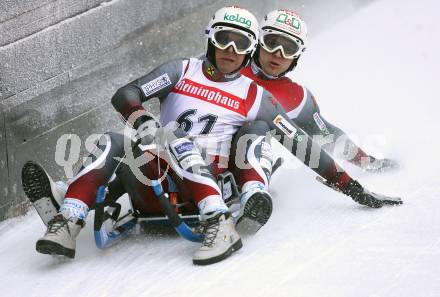 Rodeln. Oesterreichische Meisterschaft. Training.  Christian Schatz (WSV Frantschach), Gerhard Muehlbacher (RV Golling). Frantschach, am 29.12.2007
Foto: Kuess
---
pressefotos, pressefotografie, kuess, qs, qspictures, sport, bild, bilder, bilddatenbank