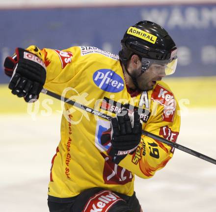 EBEL. Erste Bank Eishockey Bundesliga. KAC gegen Vienna Capitals. Richard Seeley (Caps). Klagenfurt, am 30.12.2007.
Foto: Kuess
---
pressefotos, pressefotografie, kuess, qs, qspictures, sport, bild, bilder, bilddatenbank