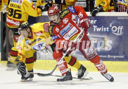 EBEL. Erste Bank Eishockey Bundesliga. KAC gegen Vienna Capitals. Paul Schellander (KAC), Peter Casparsson (Caps). Klagenfurt, am 30.12.2007.
Foto: Kuess
---
pressefotos, pressefotografie, kuess, qs, qspictures, sport, bild, bilder, bilddatenbank