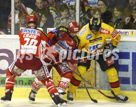 EBEL. Erste Bank Eishockey Bundesliga. KAC gegen Vienna Capitals. Mike Craig, Christoph Harand (KAC),  Philippe Lakos (Caps). Klagenfurt, am 30.12.2007.
Foto: Kuess
---
pressefotos, pressefotografie, kuess, qs, qspictures, sport, bild, bilder, bilddatenbank