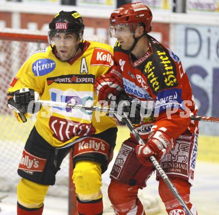 EBEL. Erste Bank Eishockey Bundesliga. KAC gegen Vienna Capitals. Andrew Schneider (KAC), Kelly Fairchild (Caps). Klagenfurt, am 30.12.2007.
Foto: Kuess
---
pressefotos, pressefotografie, kuess, qs, qspictures, sport, bild, bilder, bilddatenbank