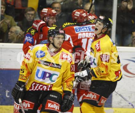 EBEL. Erste Bank Eishockey Bundesliga. KAC gegen Vienna Capitals. Torjubel KAC. Klagenfurt, am 30.12.2007.
Foto: Kuess
---
pressefotos, pressefotografie, kuess, qs, qspictures, sport, bild, bilder, bilddatenbank