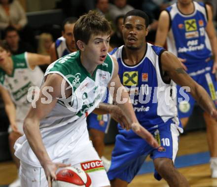 Basketball Bundesliga. Woerthersee Piraten gegen UBSC Graz. Rasid Mahalbasic (Piraten), Rainer Glanz (Graz). Klagenfurt, am 3.1.2008.
Foto: Kuess
---
pressefotos, pressefotografie, kuess, qs, qspictures, sport, bild, bilder, bilddatenbank