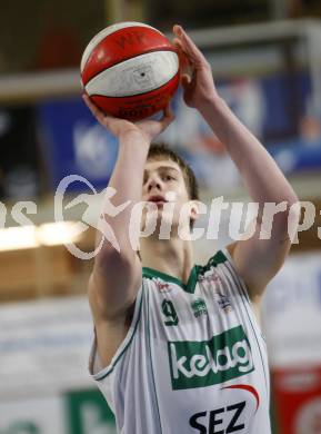 Basketball Bundesliga. Woerthersee Piraten gegen UBSC Graz. Rasid Mahalbasic (Piraten). Klagenfurt, am 3.1.2008.
Foto: Kuess
---
pressefotos, pressefotografie, kuess, qs, qspictures, sport, bild, bilder, bilddatenbank