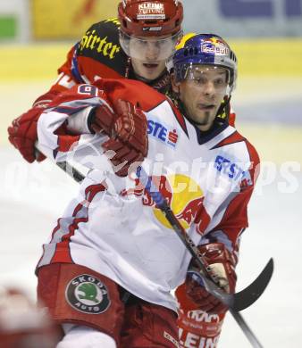 EBEL. Eishockey Bundesliga. KAC gegen EC Red Bull Salzburg. Philippe Horsky (KAC), Thomas Koch (Salzburg). Klagenfurt, am 6.1.2008.
Foto: Kuess
---
pressefotos, pressefotografie, kuess, qs, qspictures, sport, bild, bilder, bilddatenbank