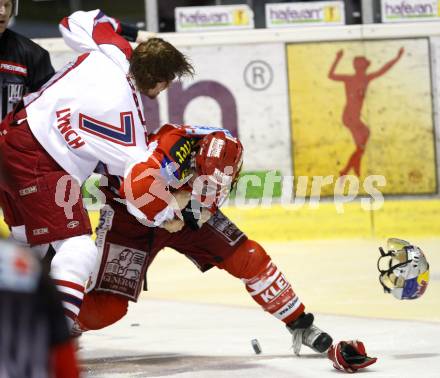 EBEL. Eishockey Bundesliga. KAC gegen EC Red Bull Salzburg. Schlaegerei, Rauferei. Kirk Furey (KAC), Douglas Lynch (Salzburg). Klagenfurt, am 6.1.2008.
Foto: Kuess
---
pressefotos, pressefotografie, kuess, qs, qspictures, sport, bild, bilder, bilddatenbank