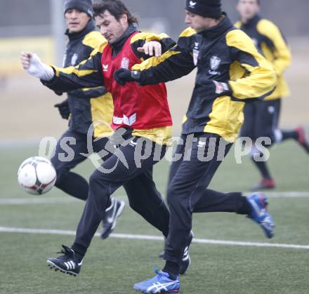 Fussball Bundesliga. Trainingsstart Austria Kaernten. Carlos Chaile, Roland Kollmann. Klagenfurt, am 7.1.2008.
Foto: Kuess
---
pressefotos, pressefotografie, kuess, qs, qspictures, sport, bild, bilder, bilddatenbank