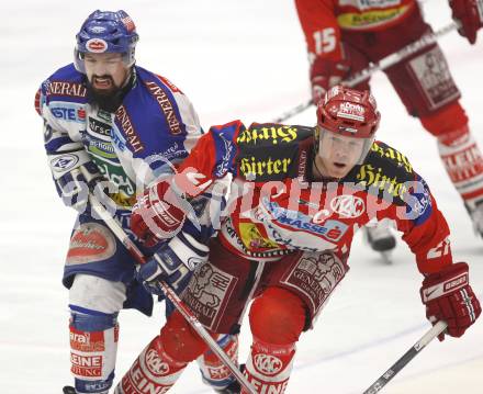 EBEL. Eishockey Bundesliga. VSV gegen KAC. Markus Peintner (VSV), Jeremy Rebek (KAC). Villach, am 11.1.2008.
Foto: Kuess
---
pressefotos, pressefotografie, kuess, qs, qspictures, sport, bild, bilder, bilddatenbank