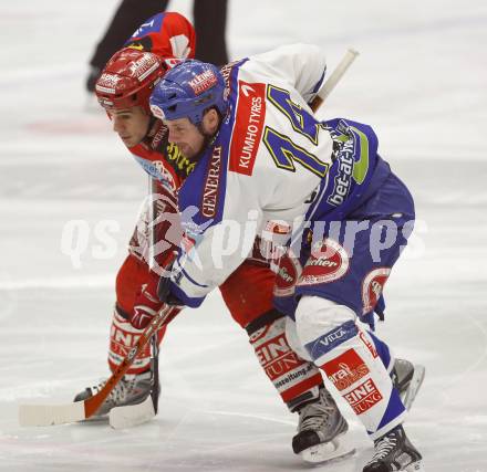 EBEL. Eishockey Bundesliga. VSV gegen KAC. Warren Norris (KAC), Devin Edgerton (VSV). Villach, am 11.1.2008.
Foto: Kuess
---
pressefotos, pressefotografie, kuess, qs, qspictures, sport, bild, bilder, bilddatenbank