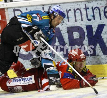 EBEL. Eishockey Bundesliga. KAC gegen EHC Liwest Linz. Jeremy Rebek (KAC). Francois Groleau (Linz). Klagenfurt, am 13.1.2008.
Foto: Kuess
---
pressefotos, pressefotografie, kuess, qs, qspictures, sport, bild, bilder, bilddatenbank