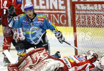 EBEL. Eishockey Bundesliga. KAC gegen EHC Liwest Linz. Andrew Verner (KAC). Torjubel  Philipp Lukas (Linz). Klagenfurt, am 13.1.2008.
Foto: Kuess
---
pressefotos, pressefotografie, kuess, qs, qspictures, sport, bild, bilder, bilddatenbank