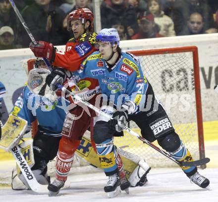 EBEL. Eishockey Bundesliga. KAC gegen EHC Liwest Linz. Gregor Hager (KAC), Gerd Gruber (Linz). Klagenfurt, am 13.1.2008.
Foto: Kuess
---
pressefotos, pressefotografie, kuess, qs, qspictures, sport, bild, bilder, bilddatenbank