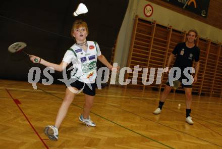 Fussball, Badminton. Gemeinsames Training SK Austria Kaernten, ASKOE Kelag Kaernten. Elisa, Lukas Moessner. Klagenfurt, am 21.1.2008.
Foto: Kuess
---
pressefotos, pressefotografie, kuess, qs, qspictures, sport, bild, bilder, bilddatenbank