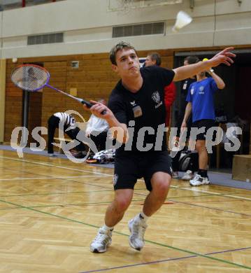 Fussball, Badminton. Gemeinsames Training SK Austria Kaernten, ASKOE Kelag Kaernten. Zlatko Junuzovic. Klagenfurt, am 21.1.2008.
Foto: Kuess
---
pressefotos, pressefotografie, kuess, qs, qspictures, sport, bild, bilder, bilddatenbank