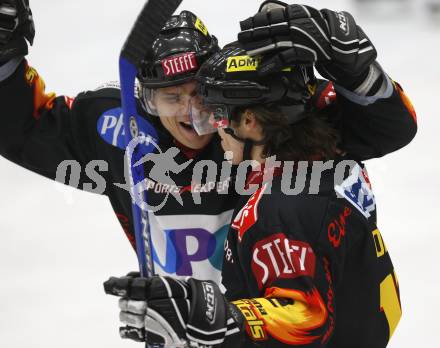 EBEL Eishockey Bundesliga. VSV gegen Vienna Capitals. Torjubel David und Marcel Rodman (Caps). Villach, am 24.1.2008.
Foto: Kuess
---
pressefotos, pressefotografie, kuess, qs, qspictures, sport, bild, bilder, bilddatenbank