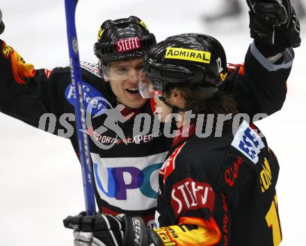 EBEL Eishockey Bundesliga. VSV gegen Vienna Capitals. Torjubel David und Marcel Rodman (Caps). Villach, am 24.1.2008.
Foto: Kuess
---
pressefotos, pressefotografie, kuess, qs, qspictures, sport, bild, bilder, bilddatenbank