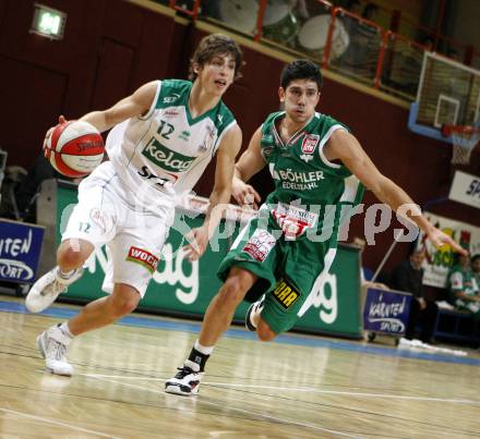 Basketball Bundesliga. Woerthersee Piraten gegen Kapfenberg Bulls. Sebastian Schaal (Piraten), Damir Zeleznik (Kapfenberg). Klagenfurt, am 27.1.2008.
Foto: Kuess
---
pressefotos, pressefotografie, kuess, qs, qspictures, sport, bild, bilder, bilddatenbank