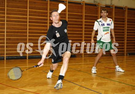 Fussball, Badminton. Gemeinsames Training SK Austria Kaernten, ASKOE Kelag Kaernten. Gernot Plassnegger, Benjamin Breitling. Klagenfurt, am 21.1.2008.
Foto: Kuess
---
pressefotos, pressefotografie, kuess, qs, qspictures, sport, bild, bilder, bilddatenbank