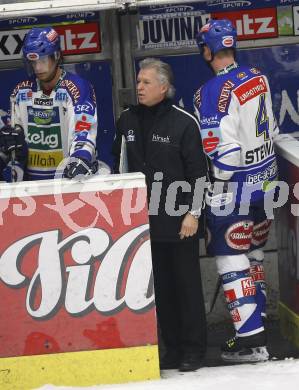 EBEL Eishockey Bundesliga. VSV gegen Vienna Capitals. Thomas Raffl, Trainer Greg Holst (VSV). Villach, am 24.1.2008.
Foto: Kuess
---
pressefotos, pressefotografie, kuess, qs, qspictures, sport, bild, bilder, bilddatenbank