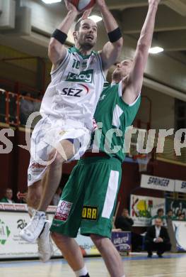 Basketball Bundesliga. Woerthersee Piraten gegen Kapfenberg Bulls. Joachim Buggelsheim(Piraten). Klagenfurt, am 27.1.2008.
Foto: Kuess
---
pressefotos, pressefotografie, kuess, qs, qspictures, sport, bild, bilder, bilddatenbank