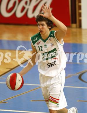 Basketball Bundesliga. Woerthersee Piraten gegen Kapfenberg Bulls. Sebastian Schaal (Piraten). Klagenfurt, am 27.1.2008.
Foto: Kuess
---
pressefotos, pressefotografie, kuess, qs, qspictures, sport, bild, bilder, bilddatenbank