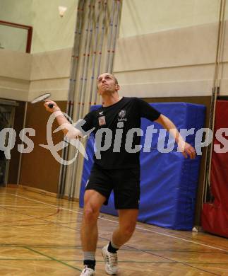 Fussball, Badminton. Gemeinsames Training SK Austria Kaernten, ASKOE Kelag Kaernten. Adam Ledwon. Klagenfurt, am 21.1.2008.
Foto: Kuess
---
pressefotos, pressefotografie, kuess, qs, qspictures, sport, bild, bilder, bilddatenbank