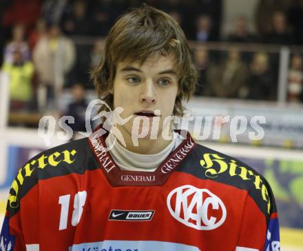 EBEL. Eishockey Bundesliga. Ehrenrunde KAC. KAC gegen VSV. Silvio Jakobitsch (KAC). Klagenfurt, am 29.1.2008.
Foto: Kuess
---
pressefotos, pressefotografie, kuess, qs, qspictures, sport, bild, bilder, bilddatenbank