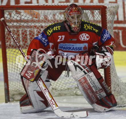 EBEL. Eishockey Bundesliga. Ehrenrunde KAC. KAC gegen VSV. Hannes Enzenhofer (KAC). Klagenfurt, am 29.1.2008.
Foto: Kuess
---
pressefotos, pressefotografie, kuess, qs, qspictures, sport, bild, bilder, bilddatenbank