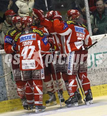 EBEL. Eishockey Bundesliga. Ehrenrunde KAC. KAC gegen VSV. Torjubel (KAC). Klagenfurt, am 29.1.2008.
Foto: Kuess
---
pressefotos, pressefotografie, kuess, qs, qspictures, sport, bild, bilder, bilddatenbank