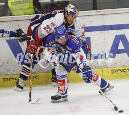 EBEL. Eishockey Bundesliga. VSV gegen Red Bull Salzburg. Roland Kaspitz (VSV), Craig Johnson (Salzburg). Villach, am 1.2.2008.
Foto: Kuess
---
pressefotos, pressefotografie, kuess, qs, qspictures, sport, bild, bilder, bilddatenbank