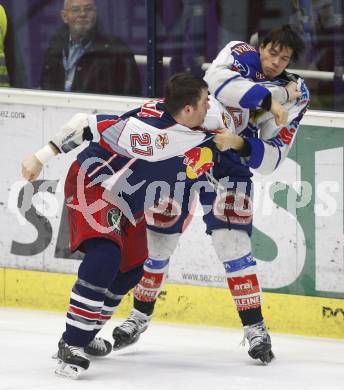 EBEL. Eishockey Bundesliga. VSV gegen Red Bull Salzburg. Schlaegerei, Rauferei. Thomas Raffl (VSV), Remi Royer (Salzburg). Villach, am 1.2.2008.
Foto: Kuess
---
pressefotos, pressefotografie, kuess, qs, qspictures, sport, bild, bilder, bilddatenbank