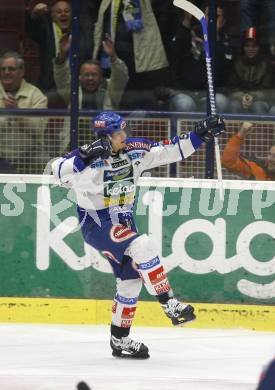 EBEL. Eishockey Bundesliga. VSV gegen Red Bull Salzburg. Torjubel Thomas Raffl (VSV). Villach, am 1.2.2008.
Foto: Kuess
---
pressefotos, pressefotografie, kuess, qs, qspictures, sport, bild, bilder, bilddatenbank