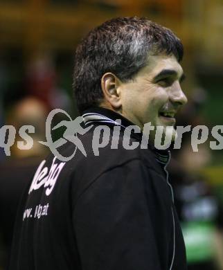 Handball. HCK 59 gegen Krems. Co-Trainer Eugen Epure (HCK). Klagenfurt, am 2.2.2008.
Foto: Kuess
---
pressefotos, pressefotografie, kuess, qs, qspictures, sport, bild, bilder, bilddatenbank