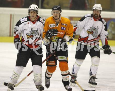 Eishockey Oberliga. Tarco Woelfe gegen Die 48er Wien. Markus Zechner, Josef Sulzbacher (Tarco). Klagenfurt, am 2.2.2008.
Foto: Kuess
---
pressefotos, pressefotografie, kuess, qs, qspictures, sport, bild, bilder, bilddatenbank