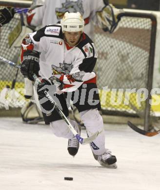 Eishockey Oberliga. Tarco Woelfe gegen Die 48er Wien. Georg Kriessmann (Tarco). Klagenfurt, am 2.2.2008.
Foto: Kuess
---
pressefotos, pressefotografie, kuess, qs, qspictures, sport, bild, bilder, bilddatenbank