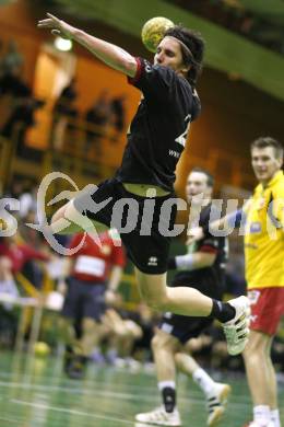 Handball. HCK 59 gegen Krems. Klaus Haslinglehner (HCK). Klagenfurt, am 2.2.2008.
Foto: Kuess
---
pressefotos, pressefotografie, kuess, qs, qspictures, sport, bild, bilder, bilddatenbank