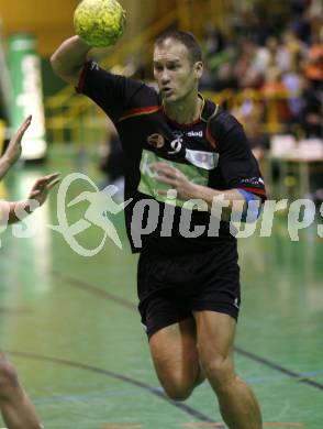 Handball. HCK 59 gegen Krems. Ivica Zubac (HCK). Klagenfurt, am 2.2.2008.
Foto: Kuess
---
pressefotos, pressefotografie, kuess, qs, qspictures, sport, bild, bilder, bilddatenbank