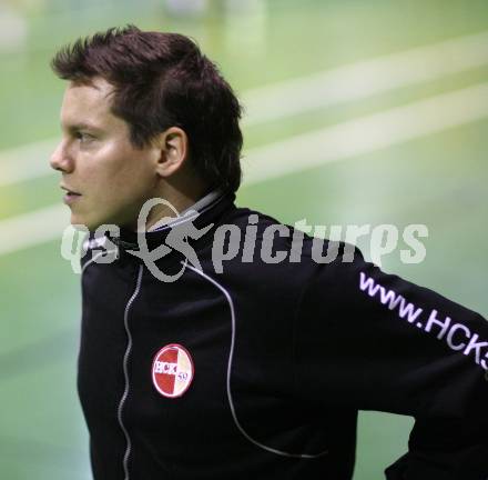 Handball. HCK 59 gegen Krems. Trainer Michael Pontasch - Mueller (HCK). Klagenfurt, am 2.2.2008.
Foto: Kuess
---
pressefotos, pressefotografie, kuess, qs, qspictures, sport, bild, bilder, bilddatenbank