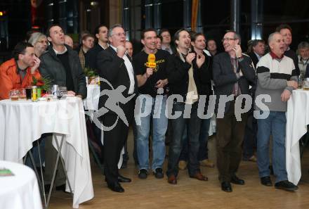 EURO 2008. Europameisterschaft. Public Viewing Auftaktveranstaltung. Reinhart Rohr, Wolfgang Schantl. Klagenfurt, am 6.2.2008.
Foto: Kuess
---
pressefotos, pressefotografie, kuess, qs, qspictures, sport, bild, bilder, bilddatenbank