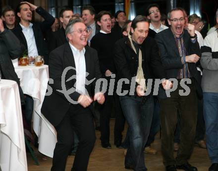 EURO 2008. Europameisterschaft. Public Viewing Auftaktveranstaltung. Reinhart Rohr, Wolfgang Schantl. Klagenfurt, am 6.2.2008.
Foto: Kuess
---
pressefotos, pressefotografie, kuess, qs, qspictures, sport, bild, bilder, bilddatenbank