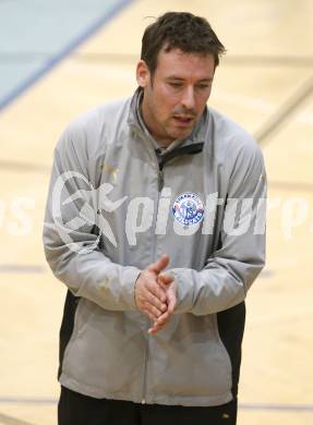 Volleyball MEVZA. ATSC Wildcats gegen Branik Maribor. Trainer Helmut Voggenberger (Wildcats). Klagenfurt, am 9.2.2008.
Foto: Kuess
---
pressefotos, pressefotografie, kuess, qs, qspictures, sport, bild, bilder, bilddatenbank