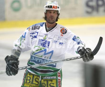 EBEL. Eishockey Bundesliga. KAC gegen Olympia Ljubljana (Laibach). Todd Elik (Laibach). Klagenfurt, am 14.2.2008.
Foto: Kuess
---
pressefotos, pressefotografie, kuess, qs, qspictures, sport, bild, bilder, bilddatenbank